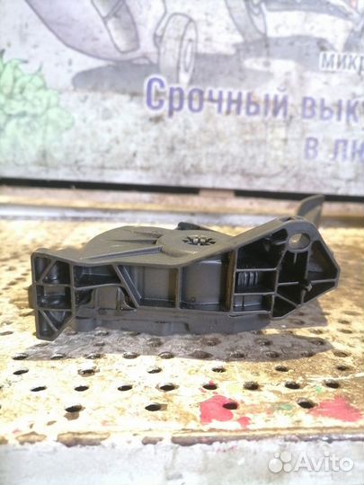 Педаль газа Opel Astra J