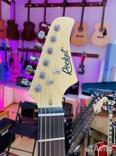 Электрогитара Rocket