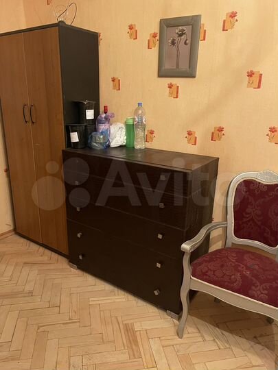 Комната 11 м² в 3-к., 10/12 эт.