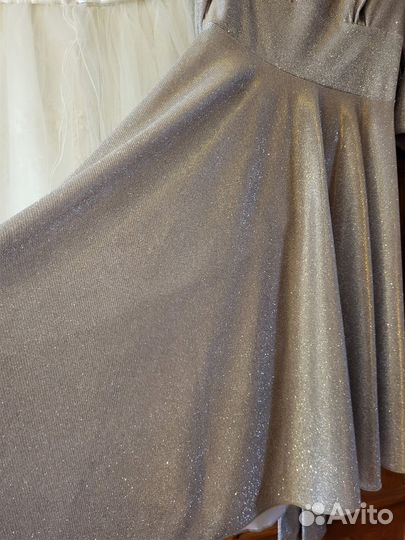 Платье вечернее