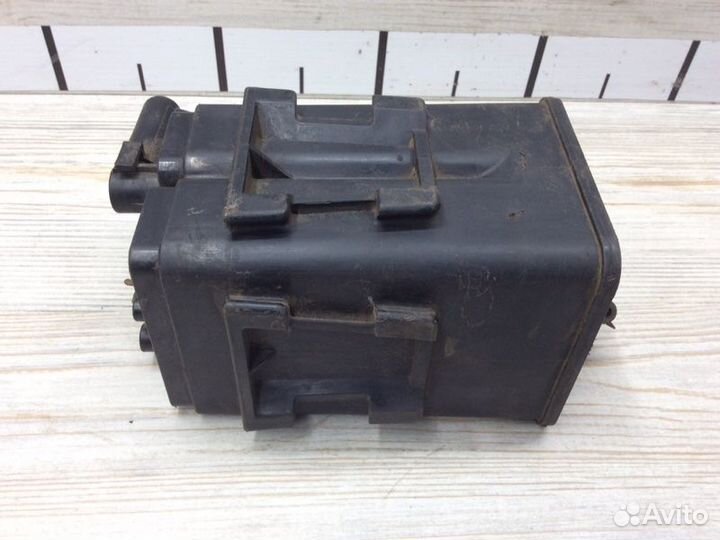 Абсорбер (фильтр угольный) Mitsubishi Lancer 9 CS