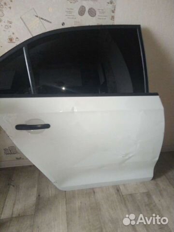 Дверь задняя правая шкода рапид 17г