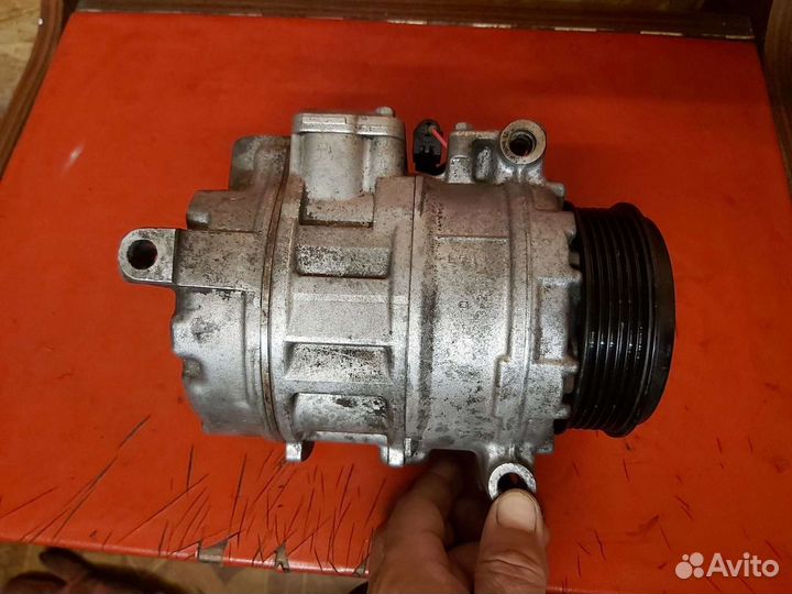 Компрессор кондиционера Mercedes A0012301711