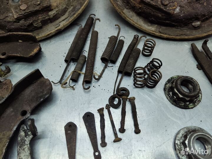 Тормоза задние Skoda Octavia 1 (A4) 1998 г.в