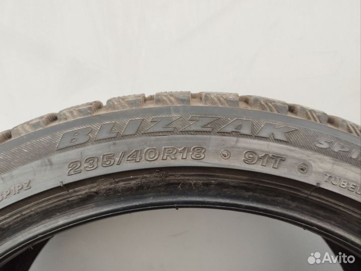 Bridgestone Blizzak Spike-01 235/40 R18 91T