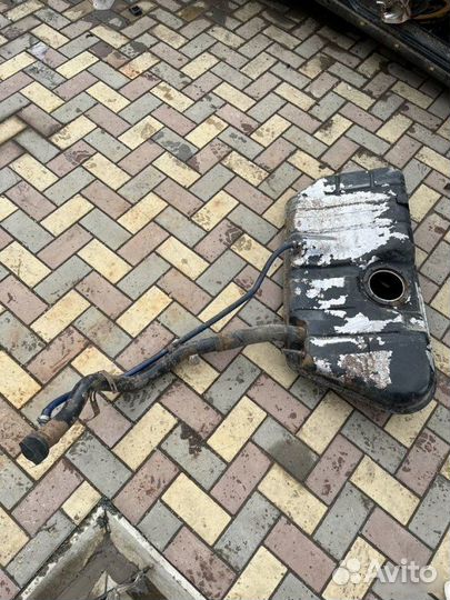 Топливный бак Лада 2112 1.6