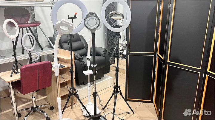 Кольцевая лампа со штативом