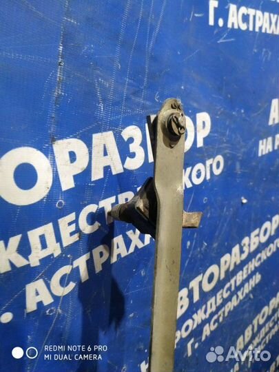 Трапеция дворников Ваз Лада 2107 седан 2106 2004