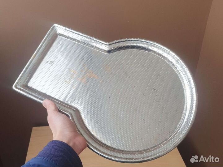 Поднос замочная скважина