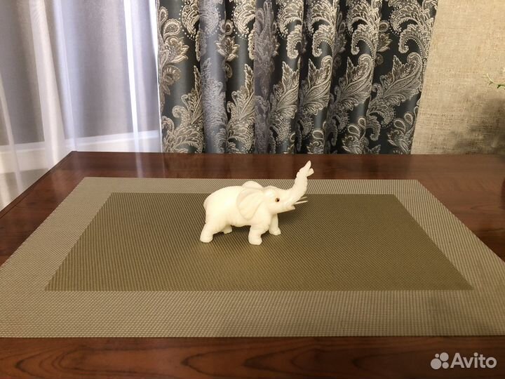 Статуэтки слоны