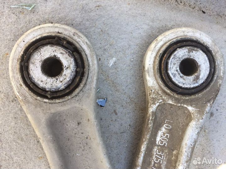 Рычаг задний поперечный верхний Ауди Q7