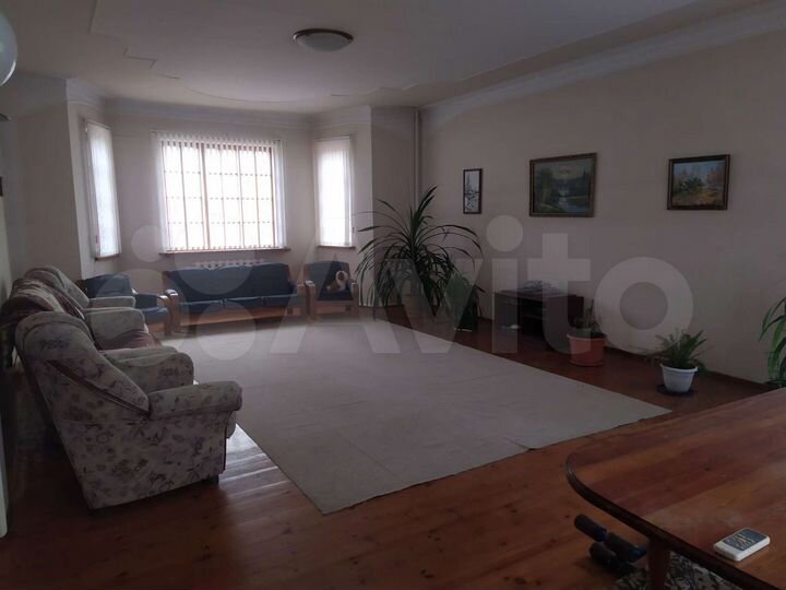 Дом 160 м² на участке 2 сот.