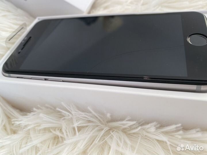 iPhone 6, 16 ГБ