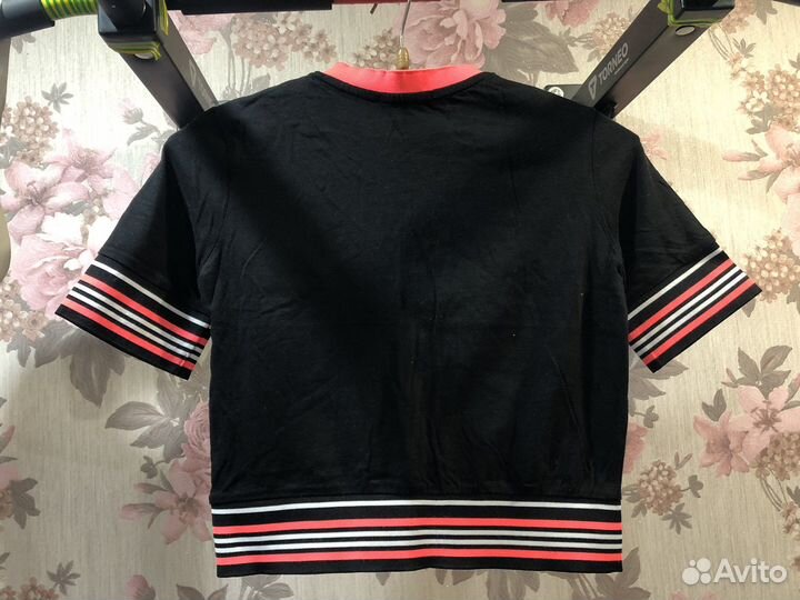 Футболка женская