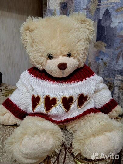 Плюшевый медведь
