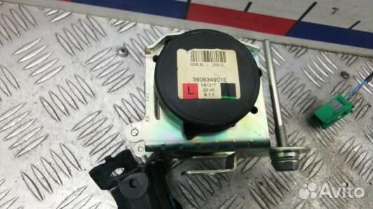 Ремень безопасности с пиропатроном сиденья передне