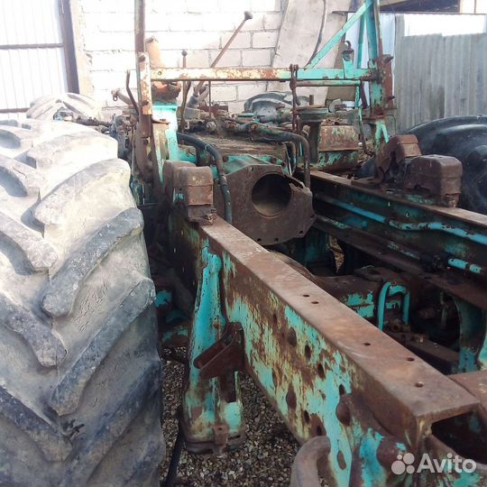 Разбор т 150 колес нету