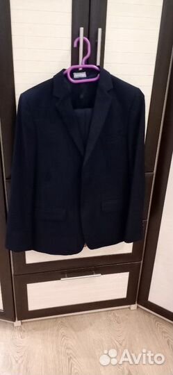 Школьный костюм 158 новый