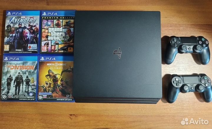 Sony PS4 pro с играми
