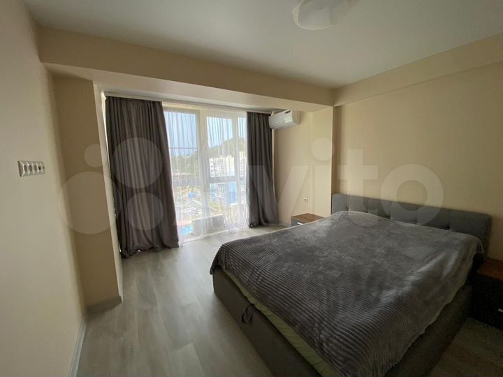 2-к. квартира, 57 м², 8/9 эт.