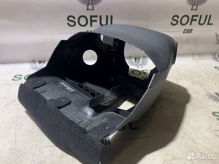 Кожух рулевой колонки Toyota Auris