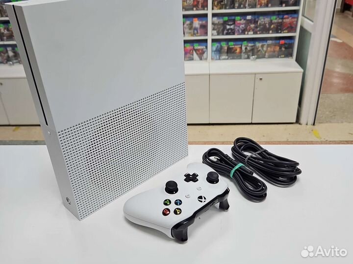 Xbox One S 500gb. С гарантией