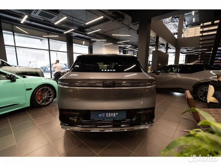 Zeekr 7X 646 л.с. AT, 2024