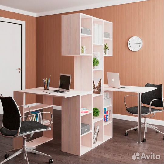 Школьный уголок