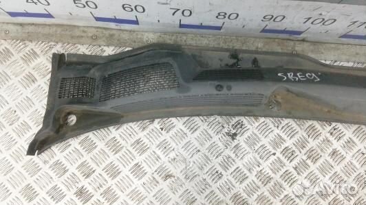 Накладка декоративная (жабо, дождевик) opel astra