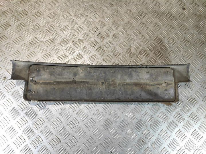 Накладка бампера переднего Volkswagen Passat b5 19