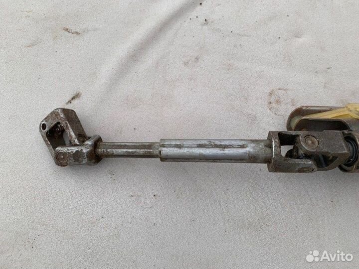 Рулевой карданчик Volkswagen Golf 4 AEH 2000