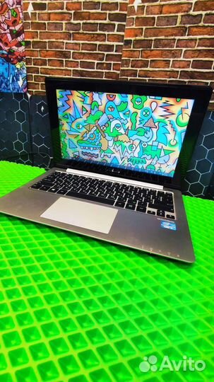 Мини ноутбук i3. Металличекий корпус