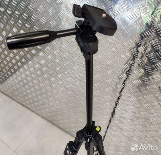 Штатив трипод