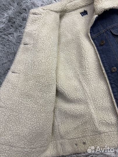 Джинсовая куртка шерпа gap