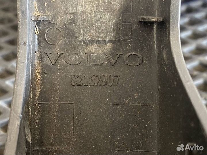 Ручка открывания капота Volvo FH4 82113442