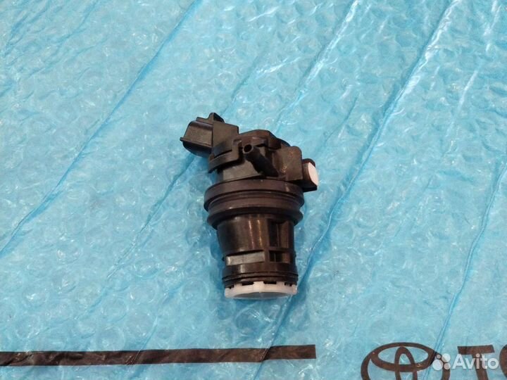 Рав 4 -3 Моторчик омыва лобового стекла 2009-2013