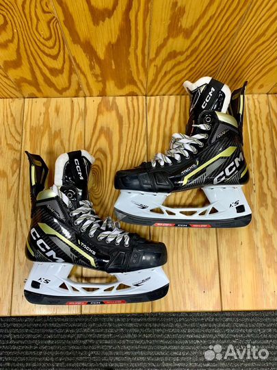 Коньки хоккейные CCM AS-V Pro 8.5R