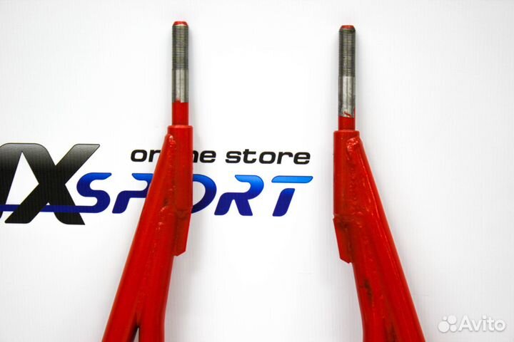 Рычаги треугольные 