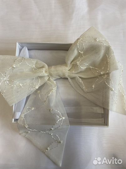 Бант кружевной для волос