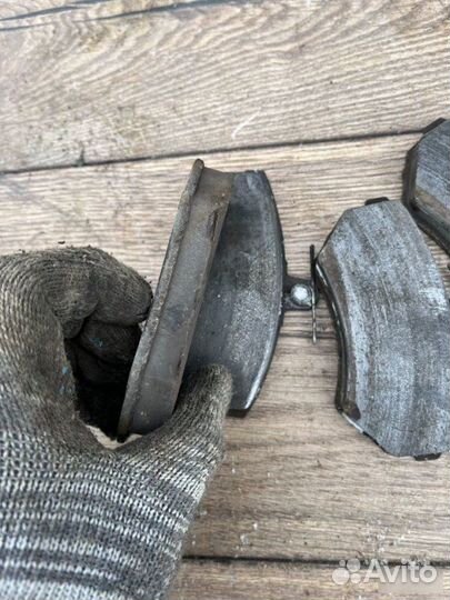 Тормозные колодки переднее Chery Bonus 3 3 1.5