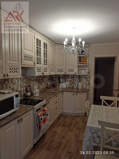 2-к. квартира, 58 м², 8/12 эт.