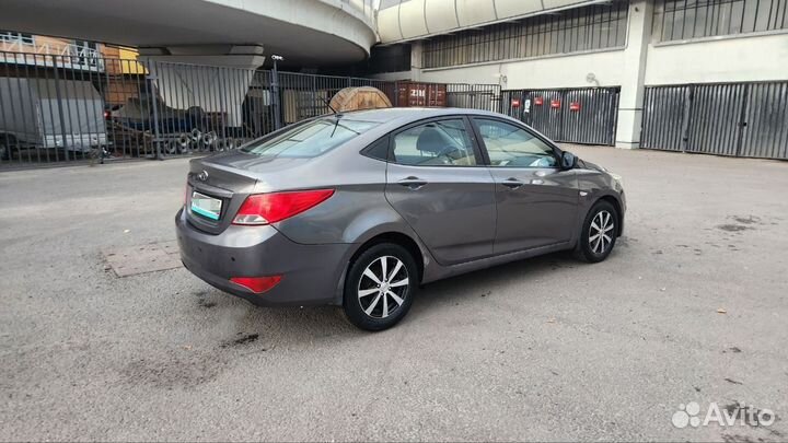 Hyundai Solaris 1.4 AT, 2016, 201 700 км