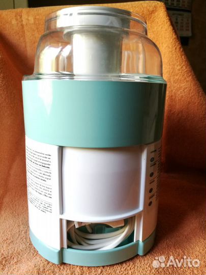 Соковыжималка Delonghi. Компактная