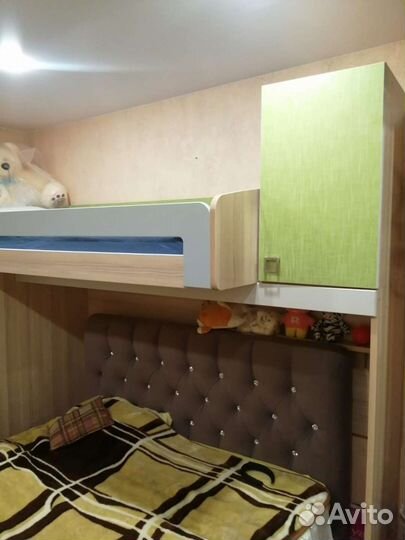 Гарнитур с лесинкой