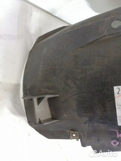 Подкрылок задний левый Mercedes-Benz S-Class W220