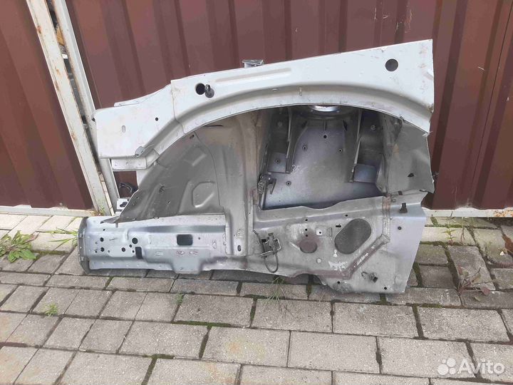 Лонжерон левый Maserati I (2016—2020)