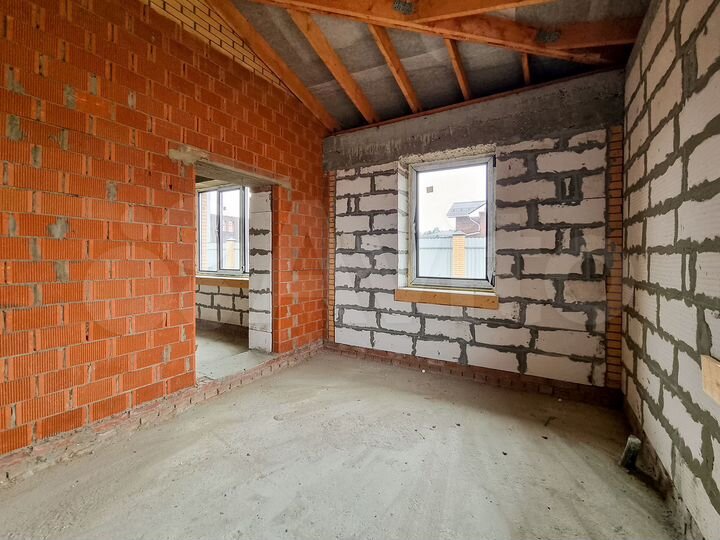 Дом 254,6 м² на участке 10,6 сот.