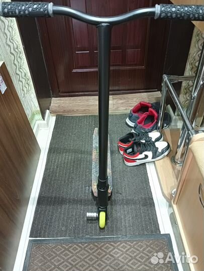 Продам трюковой самокат