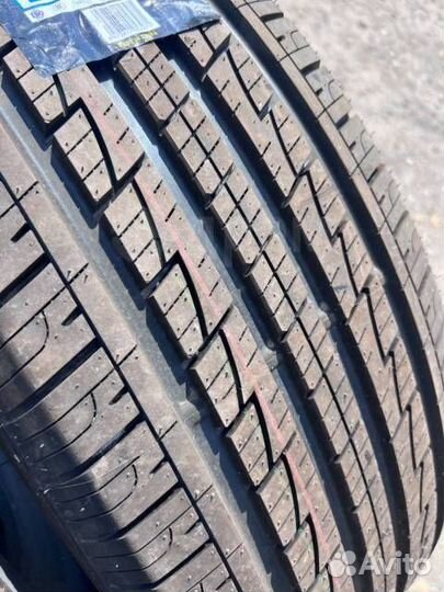 Roadmarch Primemarch H/T 79 215/60 R17 96H