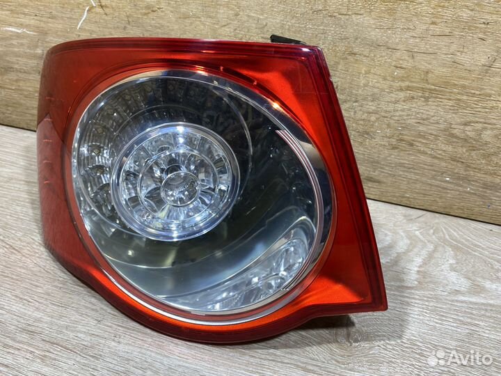 Фонарь задний левый VW Jetta 5 Арт. 111561